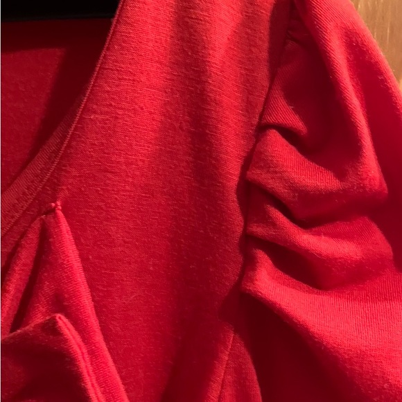 EUC ALLEGRA TOP WITH BOW AND PLEATED SHOULDERS - Picture 3 of 6